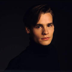 Robert Sean Leonard